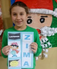 Uczniowie Szkoły Filialnej we Wrąbczynkowskich Holendrach