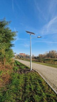 Budowa oświetlenia solarnego wzdłuż promenady nadwarciańskiej w Pyzdrach