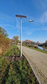 Budowa oświetlenia solarnego wzdłuż promenady nadwarciańskiej w Pyzdrach