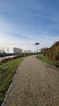 Budowa oświetlenia solarnego wzdłuż promenady nadwarciańskiej w Pyzdrach
