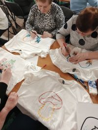 Warsztaty rękodzieła- malowanie koszulek