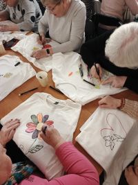 Warsztaty rękodzieła- malowanie koszulek