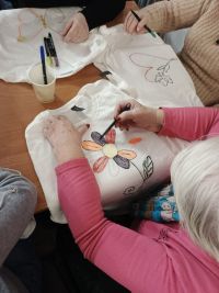 Warsztaty rękodzieła- malowanie koszulek