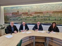 Podpisanie umów z przedstawicielami organizacji pozarządowych