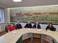 Podpisanie umów z przedstawicielami organizacji pozarządowych