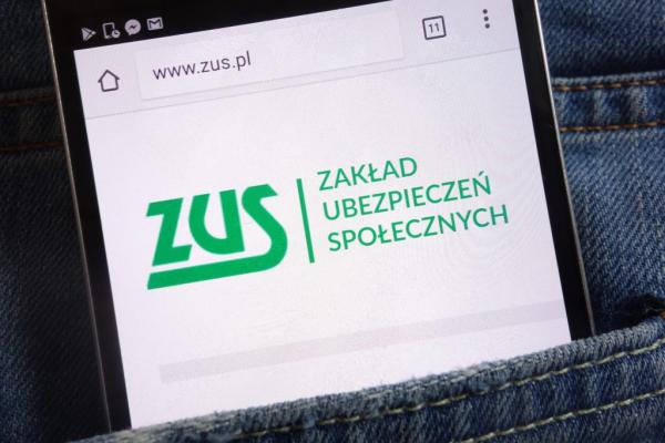 W jaki sposób można zarezerwować wizytę w ZUS ?