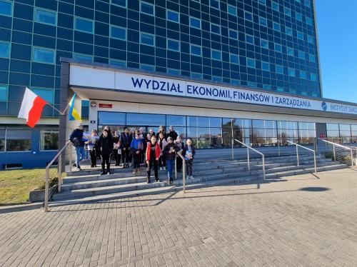 Uczniowie ze Szkoły Podstawowej w Górnych Grądach odwiedzili Szczecin.