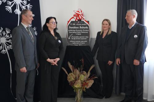 „To niemożliwe zapomnieć o kimś, kto daje tak dużo wspomnień”