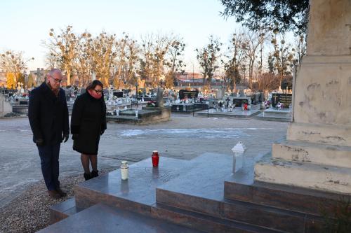 Pamięć nie gaśnie